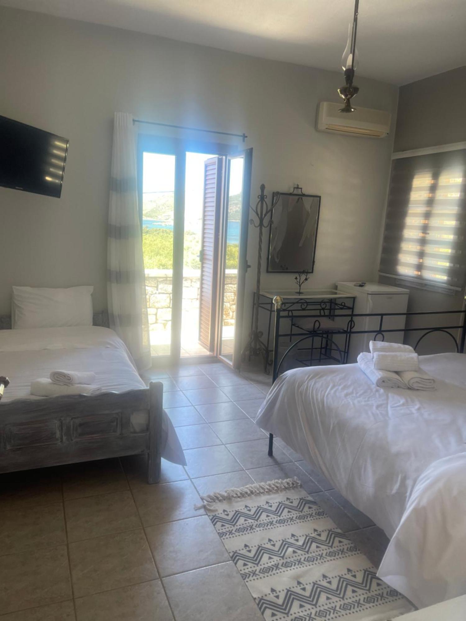 Lithos By The Sea Neo Oitilo Exterior foto