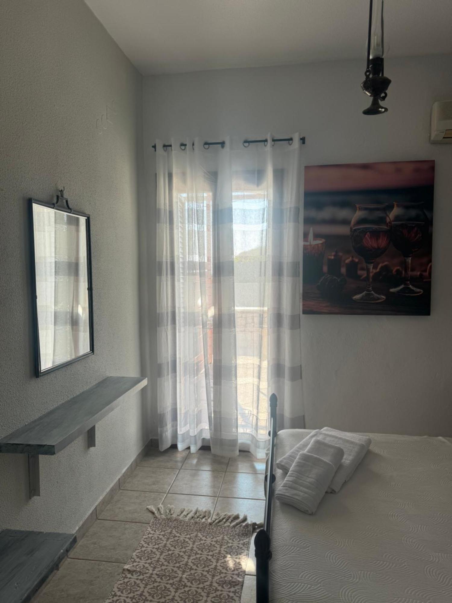 Lithos By The Sea Neo Oitilo Exterior foto